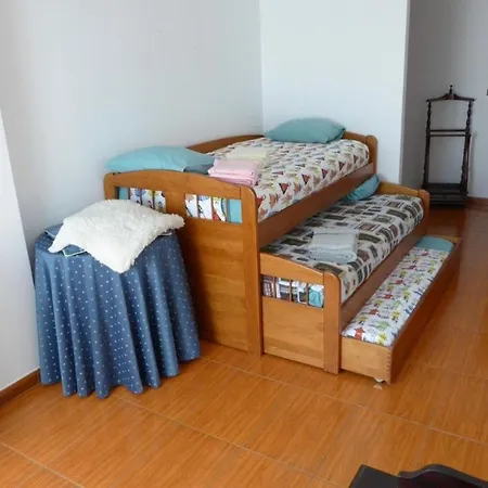 With 2 Bedrooms In Infantado In